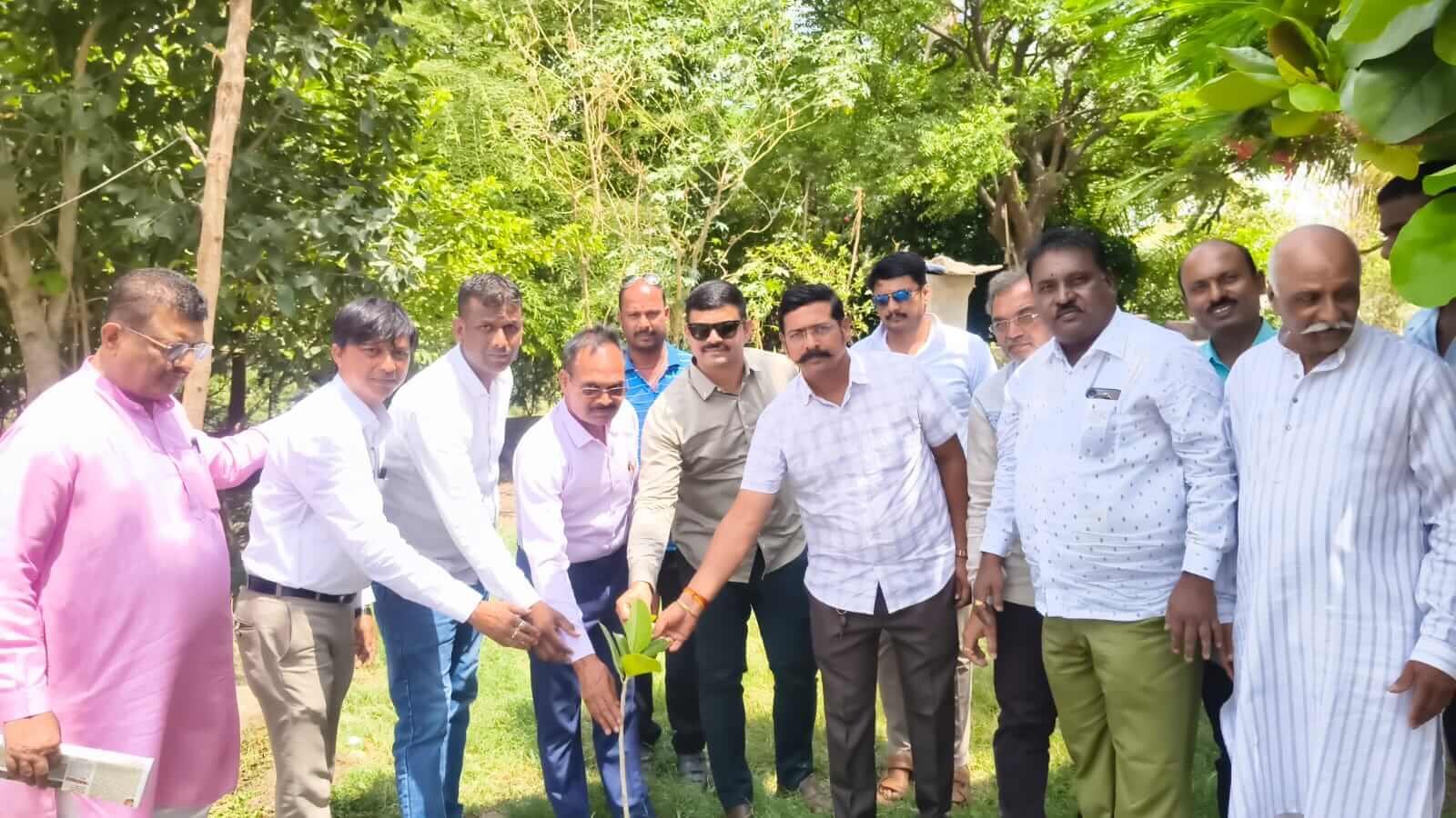Khakiparivar foundation had held a Tree plantation campaign on 13th June 2026 by our partner Retd. ACP Vishnu  Tamhane.